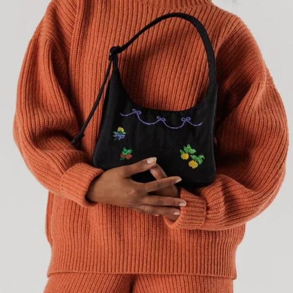 NWOT Baggu Mini Nylon Shoulder Bag - Cross Stitch - Picture 6 of 6